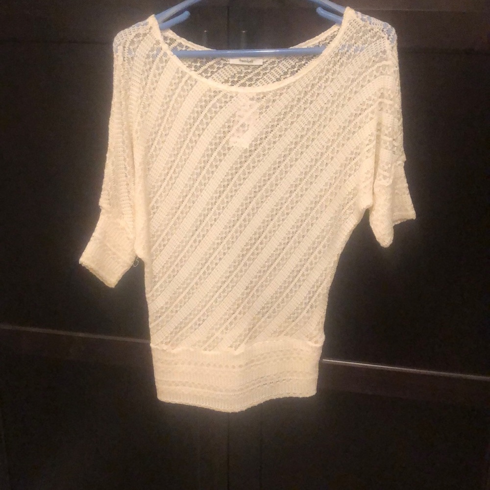 Teenbell top. Brand new with tag. small.